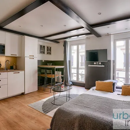 13 Luxury Flat Eiffel Design 2 Apartment Paris